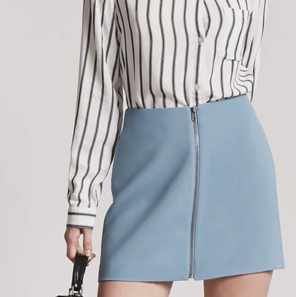NWOT Forever 21 Zip-Front Mini Skirt